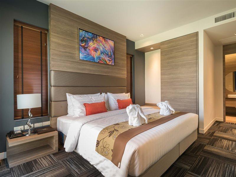 Green Ville Laguna Hotel Sung Noen Exterior foto